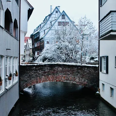 Frevor - Design L - I Apartamento Ulm